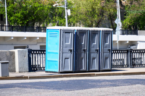 Best Portable toilet rental cost  in Sistersville, WV